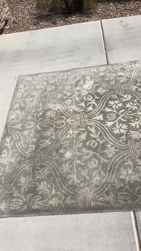 Photo 3 of OUTDOOR RUG 65” X 100”