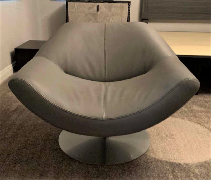 Photo 1 of DESIGNER ROCHE BOBOIS MADE IN ITALY GRAY LEATHER SWIVEL LOW SEATING OCCASIONAL CHAIR W METAL BASE