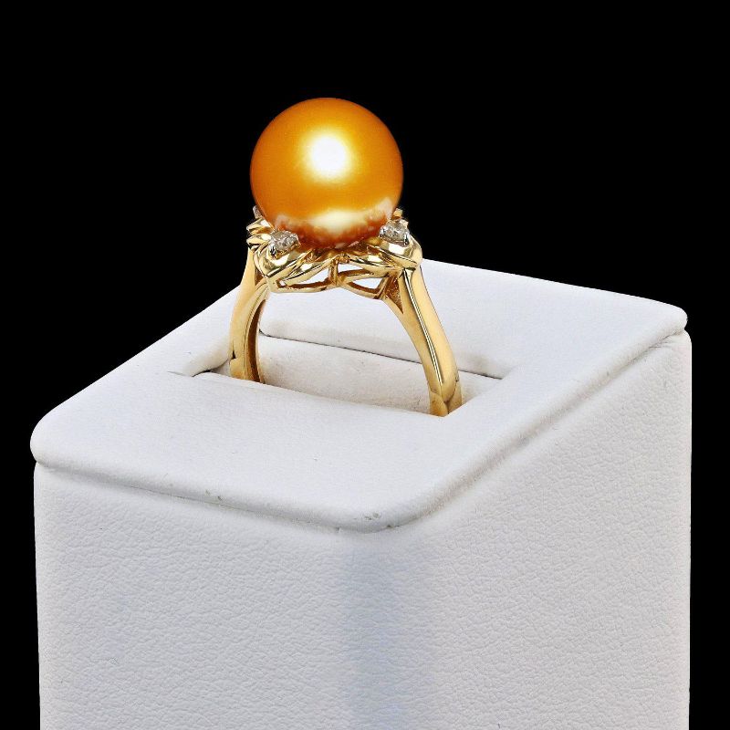 Photo 1 of 18K YELLOW GOLD 11mm GOLDEN CULTURED SOUTH SEA PEARL AND 0.13ctw DIAMOND RING W CERTIFIED APPRAISAL (APPROX SIZE 6.5)  RN024713

