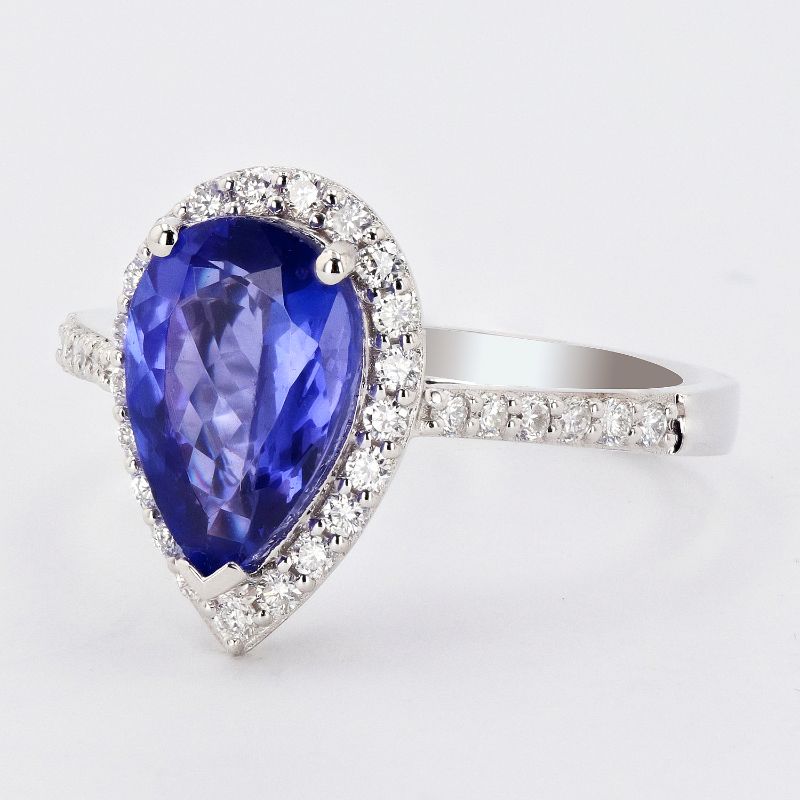Photo 1 of  18K WHITE GOLD  2.46ct TANZANITE AND 0.35ctw DIAMOND RING W CERTIFIED APPRAISAL (APPROX. SIZE 6.5)   RN029772
