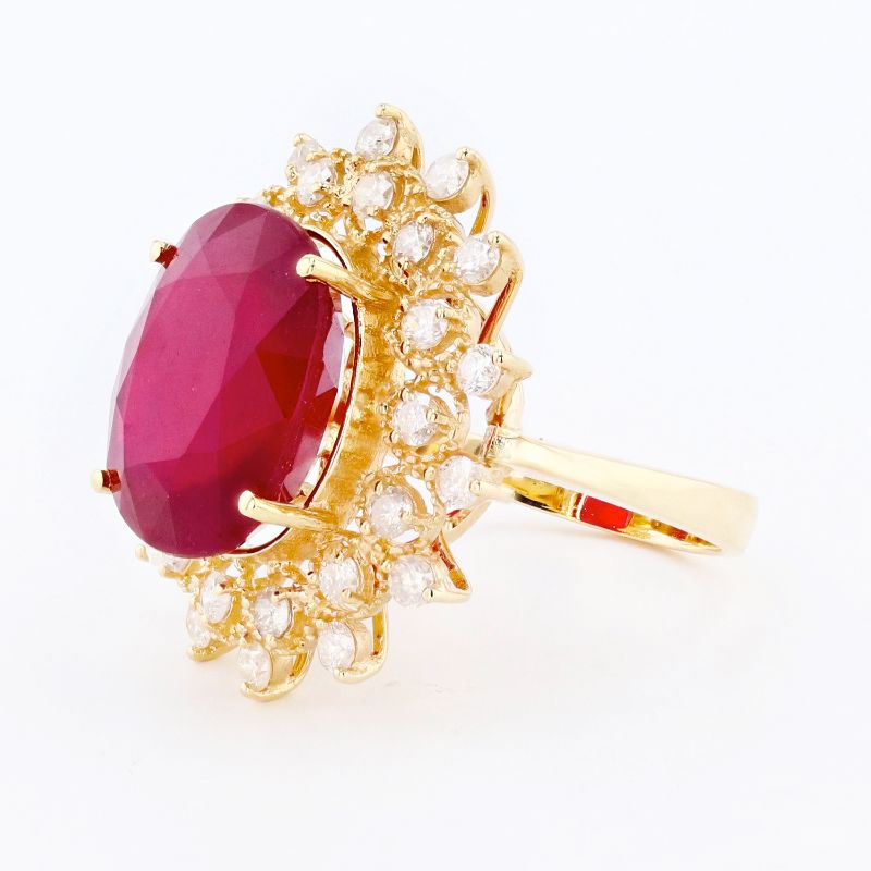 Photo 1 of 14K YELLOW GOLD 17.15ct RUBY AND 1.45ctw DIAMOMND RING W CERTIFIED APPRAISAL (APPROX. SIZE 6.5) RN032492
