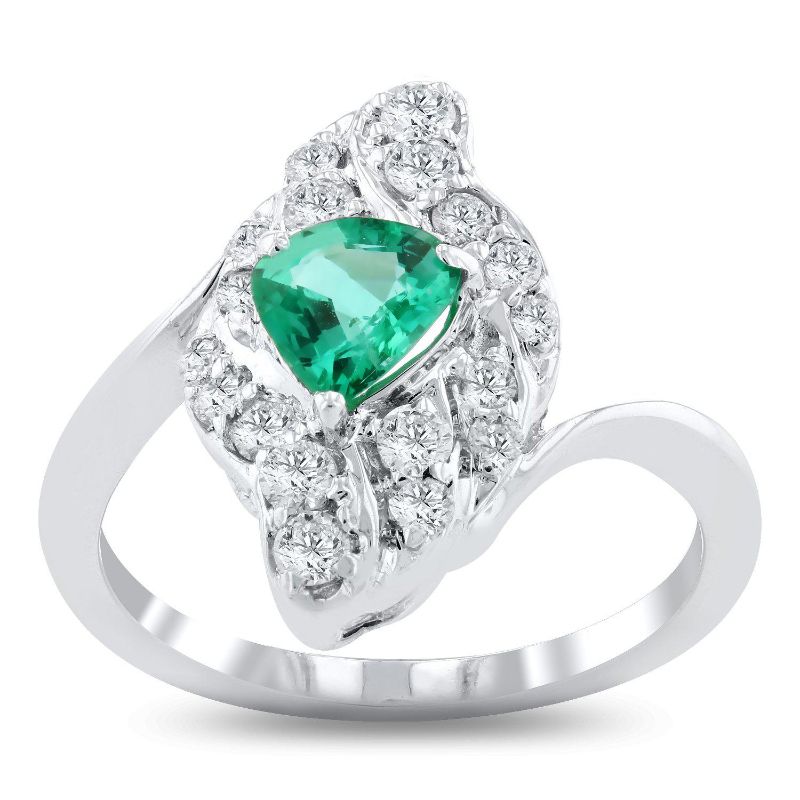 Photo 1 of 18K WHITE GOLD 0.50ct EMERALD AND 0.42ctw DIAMOND RING W. CERTIFIED APPRAISAL (APPROX. SIZE 6.5)  RN021336
