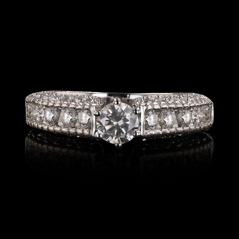 Photo 1 of 14K WHITE GOLD 0.51ctw SI2 CLARITY CENTER DIAMOND RING (1.72ctw DIAMONDS) W CERTIFIED MSRP APPRAISAL (APPROX. SIZE 6.5) 
 RN024432
