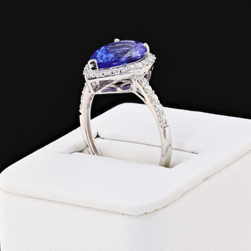 Photo 3 of 14K WHITE GOLD 3.01ct TANZANITE AND 0.45ctw DIAMOND RING W. CERTIFIED MSRP APPRAISAL (APPROX. SIZE 6.5)  RN030297
