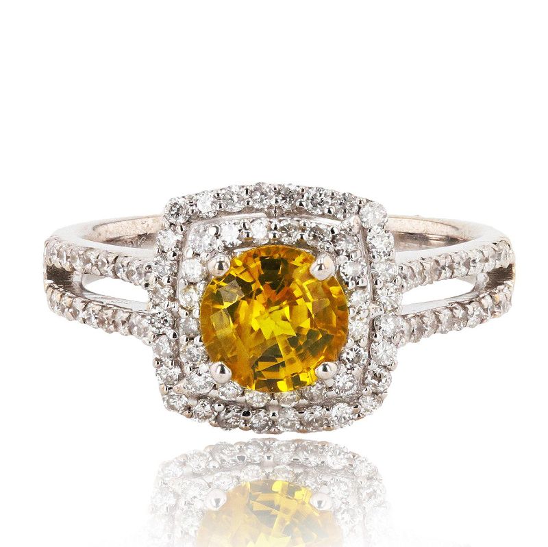 Photo 1 of 18K WHITE GOLD 1.16ct ORANGY YELLOW SAPPHIRE AND 0.65ctw DIAMOND RING W CERTIFIED APPRAISAL (APPROX. SIZE 6.5)   RN029288
