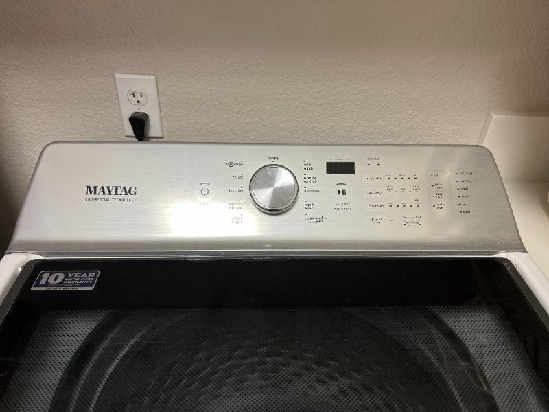 Photo 3 of WHITE MAYTAG WASHER