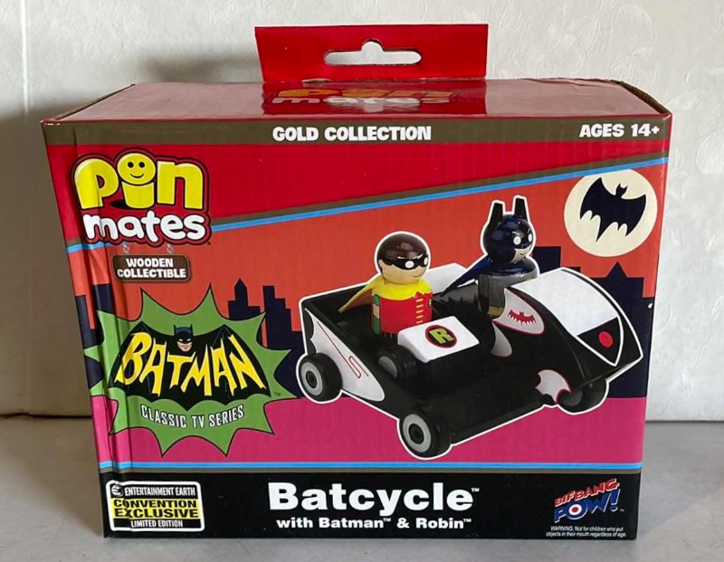 Photo 1 of NIB PIN MATES BATCYCLE LIMITED CONVENTION EXCLUSIVE- RETAIL PRICE $20.00