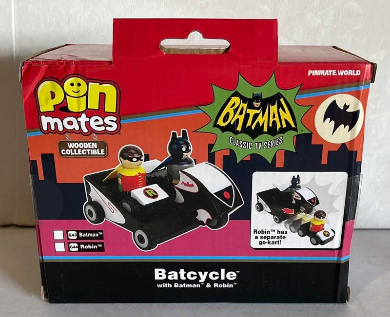 Photo 2 of NIB PIN MATES BATCYCLE LIMITED CONVENTION EXCLUSIVE- RETAIL PRICE $20.00