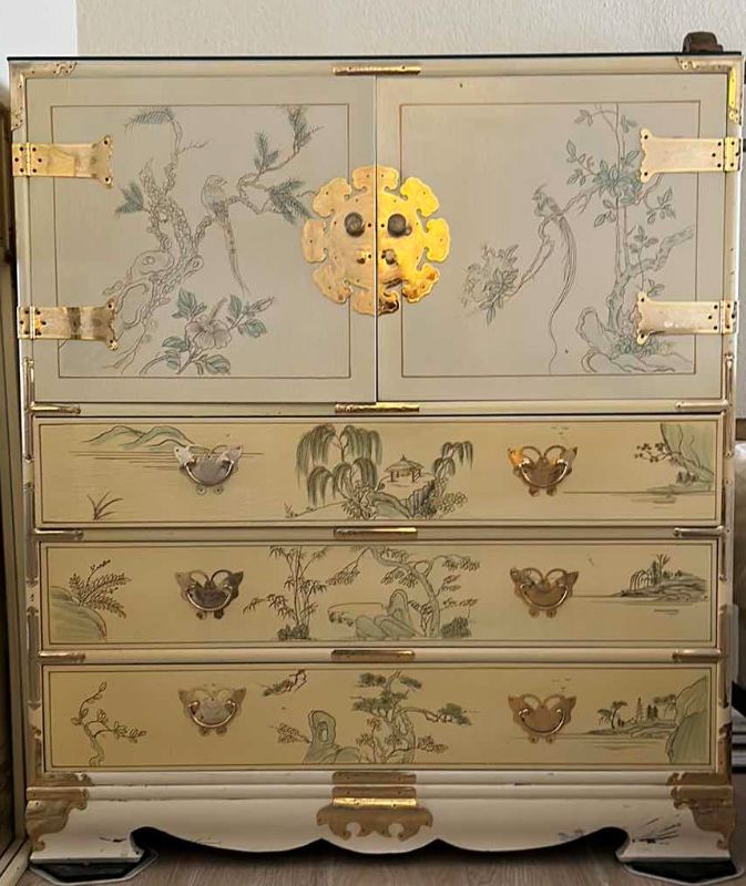 Photo 6 of 20TH CENTURY ORIENTAL CAMPAIGN CHINOISERIE TANSU CHEST ARMOIRE