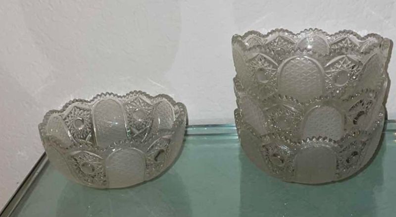 Photo 1 of GLASS BOWLS