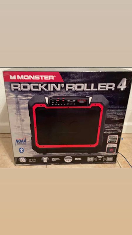 Photo 1 of MONSTER ROCKIN ROLLER PORTABLE SPEAKER 