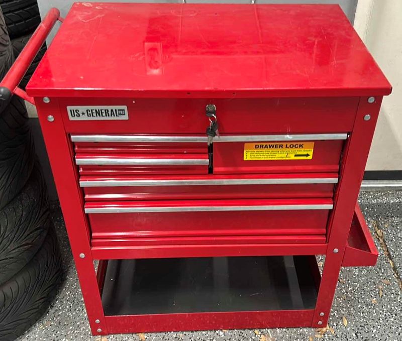 Photo 8 of US GENERAL PRO TOOL BOX WITH KEYS