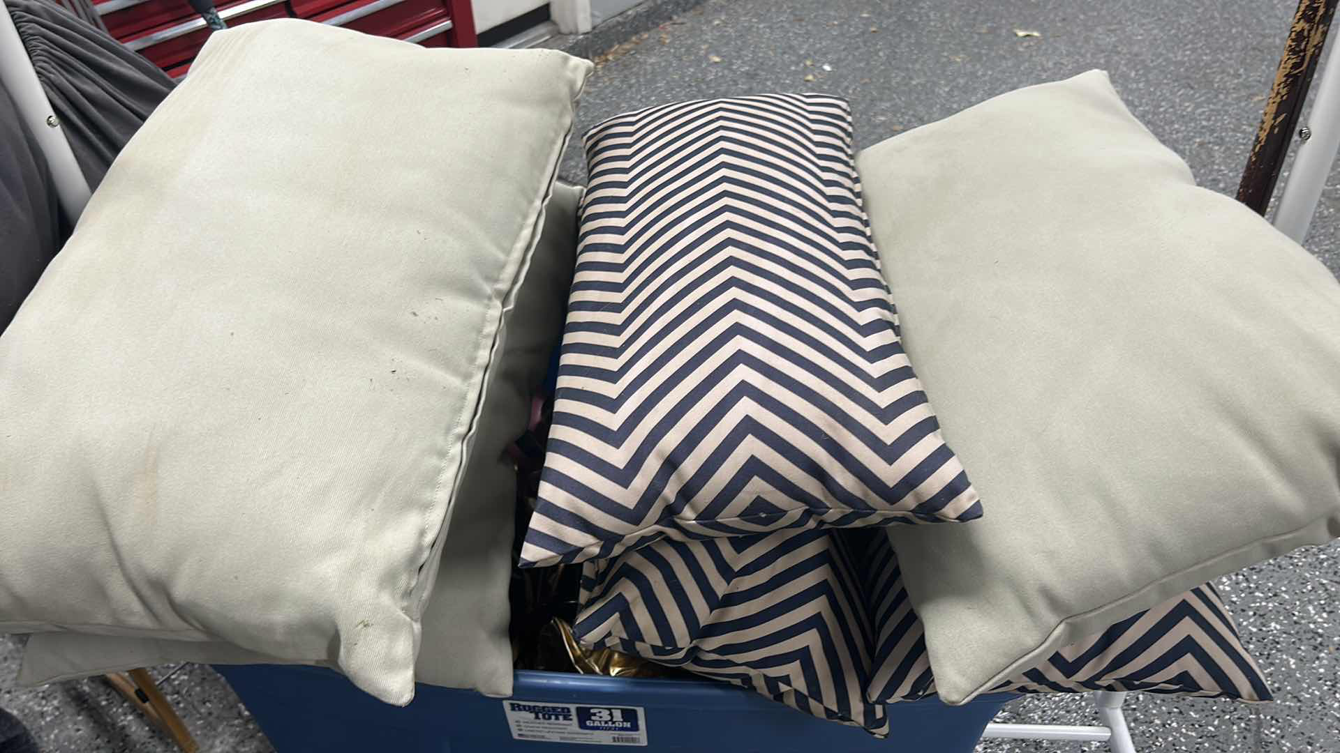 Photo 1 of OUTDOOR THROW PILLOWS