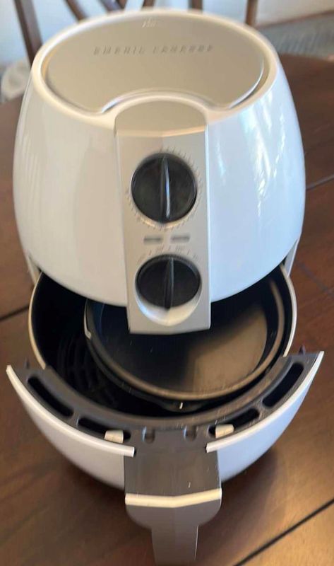 Photo 2 of EMERIL LAGASSE AIR FRYER