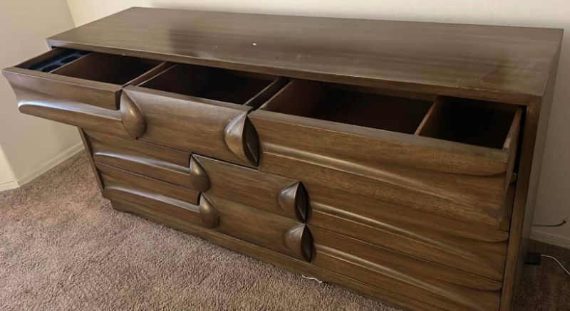 Photo 3 of MAHOGANY WOOD DRESSER