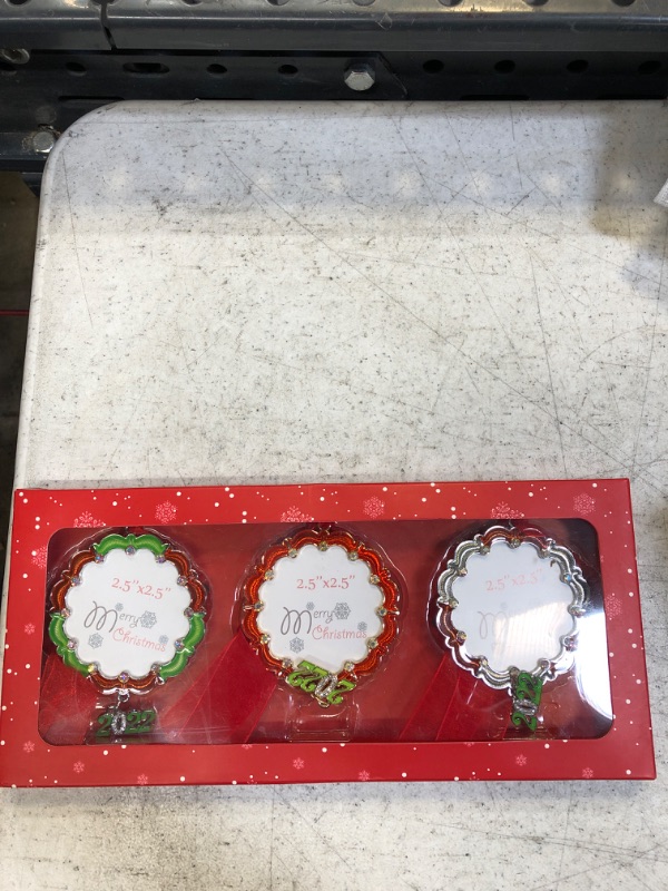 Photo 1 of [3 Pcs] YRXINHES Christmas Tree Ornaments Home Decor Christmas Decorations Xmas Gifts Decorations Holiday Keepsake Gift Pendant Can Insert Photos (Red+Red&Green+Red&Silver)
