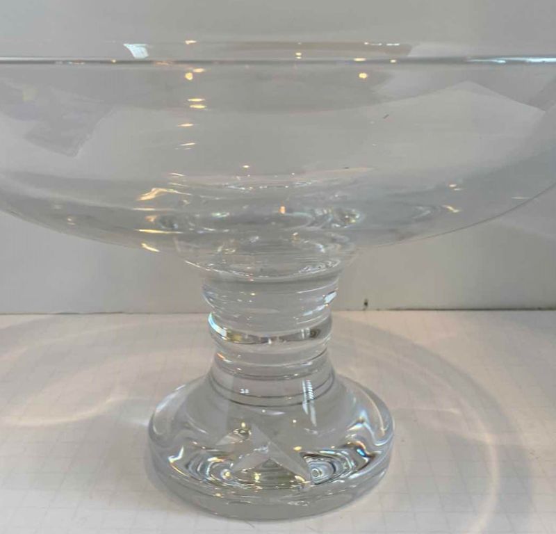 Photo 1 of VINTAGE JOHN ROCHE WATERFORD CRYSTAL PEDESTAL BOWL 11” X 8”