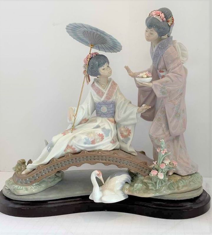 Photo 1 of SIGNED RARE VINTAGE LLADRO "SPRINGTIME IN JAPAN" SIGNED 1445 FIGURINE 14” X 12”