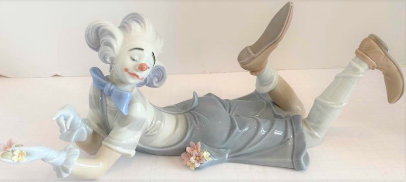 Photo 1 of VINTAGE LLADRO “THE MAGIC OF COMEDY” CLOWN 13.5 X 5”