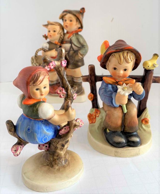 Photo 1 of VINTAGE WEST GERMANY FIGURINES TALLEST 5”