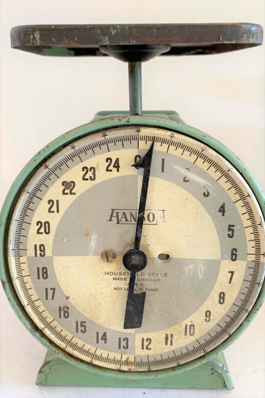 Photo 1 of VINTAGE HANSON HOUSEHOLD SCALE 9.5”