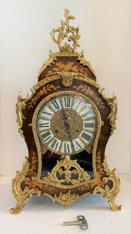 Photo 1 of RARE LE ORE ITALIAN  ORNATE TABLE PENDULUM CLOCK WITH 8 DAY MECHANICAL CHIME MOVEMENT 11” X 22” EST VALUE 