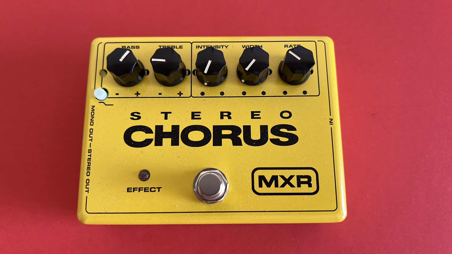 Photo 1 of  MXR M134 STEREO CHORUS GUITAR EFFECTS PEDAL