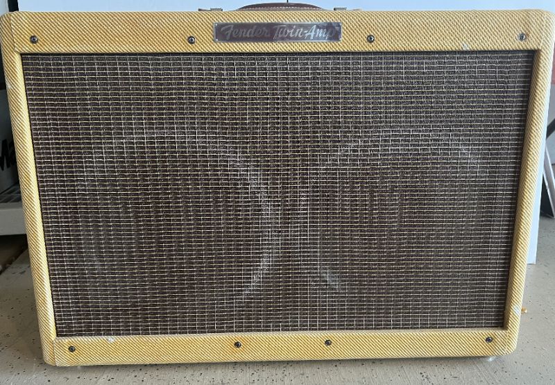 Photo 1 of FENDER CUSTOM JOE BANAMASSA TWIN TUBE GUITAR AMP LACQUERED TWEED 8 OHMS (27” x 9” H19”)