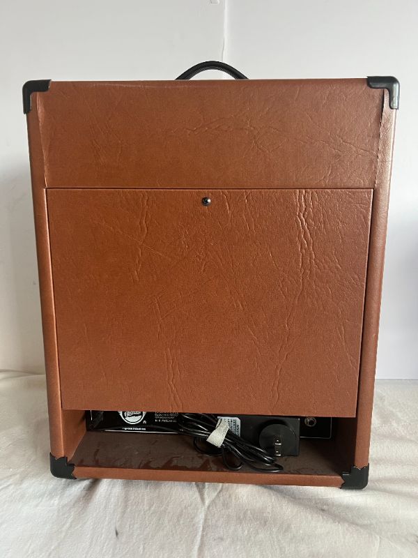 Photo 2 of PIGNOSE HOG 30 PORTABLE GUITAR AMPLIFIER