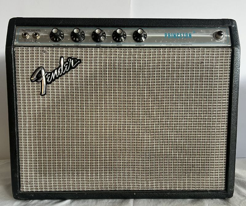 Photo 1 of FENDER PRINCETON AMP 8 OHMS (20” x 8” H16”)