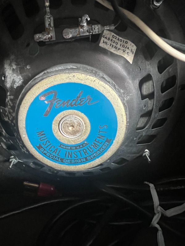 Photo 3 of FENDER PRINCETON AMP 8 OHMS (20” x 8” H16”)