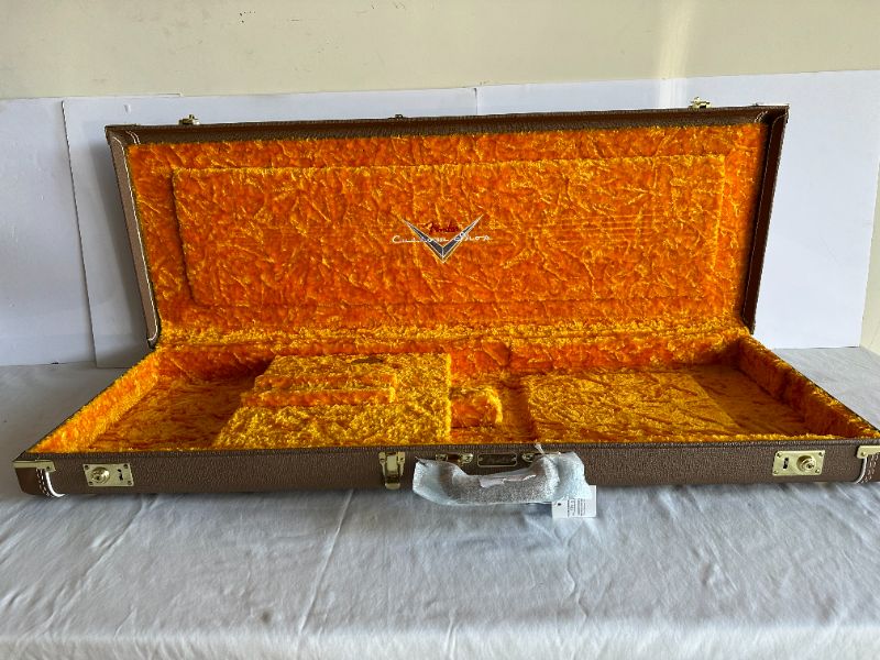 Photo 3 of FENDER HARDSHELL GUITAR CASE W PLUSH ORANGE LINING