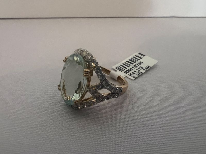 Photo 4 of 14K YELLOW GOLD AQUAMARINE & DIAMOND RING (APPROX SIZE 7)  RN019786 