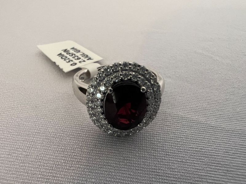 Photo 4 of PLATINUM SPINEL & DIAMOND RING (APPROX SIZE 6.5)  RN034802  