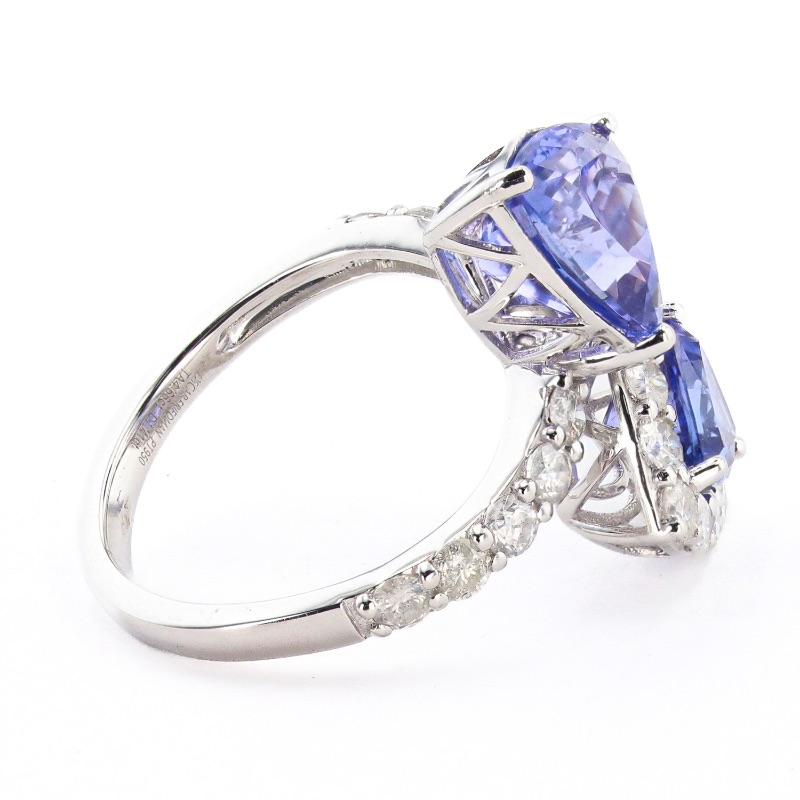 Photo 2 of 4.66ctw Tanzanite and 1.41ctw Diamond Platinum Ring w. MSRP Appraisal (Approx. Size 6-7)  RN036511