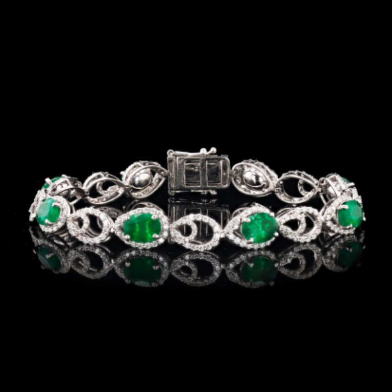 Photo 1 of 8.88ctw Emerald and 2.87ctw Diamond Platinum Bracelet w. MSRP Appraisal  BR006874