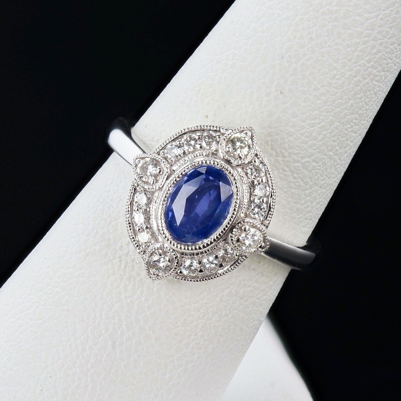 Photo 3 of 1.20ct UNHEATED Blue Sapphire and 0.22ctw Diamond Platinum Ring (GIA CERTIFIED) W. MSRP Appraisal  (APPROX. SIZE 6-7) RN036837