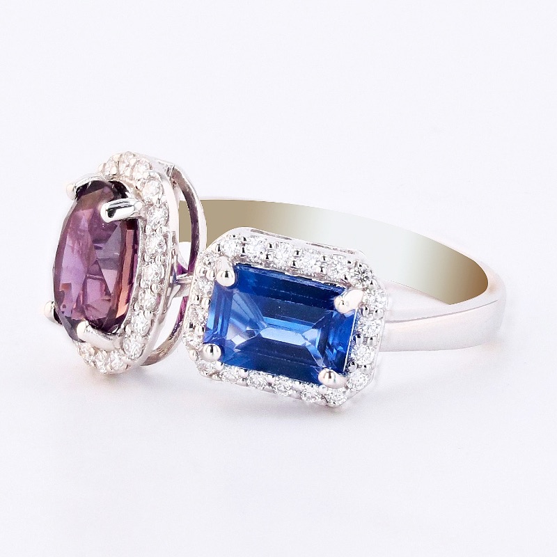 Photo 1 of 3.01ctw Blue and Bluish Purple Sapphire and 0.30ctw Diamond 18K White Gold Ring W MSRP APPRAISAL (APPROX. SIZE 6-7) RN032567