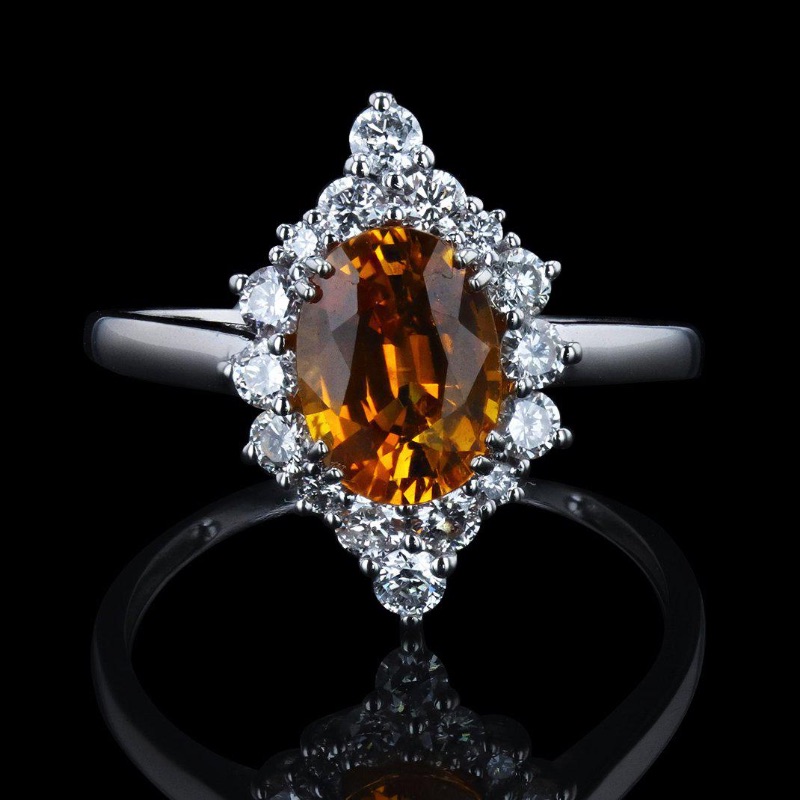 Photo 2 of 1.75ct Yellow-Orange Sapphire and 0.51ctw Diamond Platinum Ring (GIA CERTIFIED) W MSRP APPRAISAL (APPROX. SIZE 6-7)  RN029198