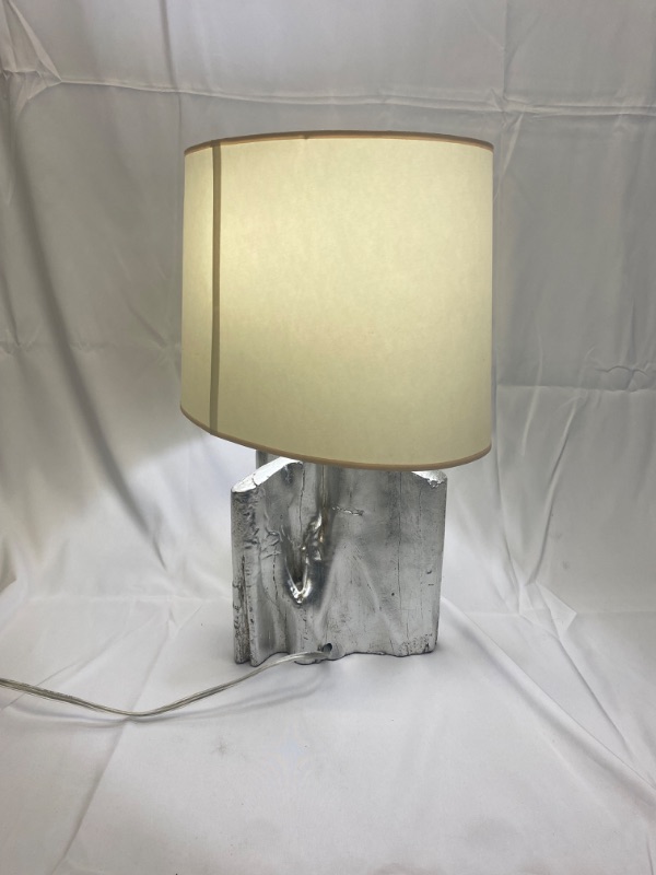 Photo 3 of NEW THOMAS O'BRIEN CARAMEL TABLE LAMP BURNISH SILVER LEAF FINISH W LINEN SHADE