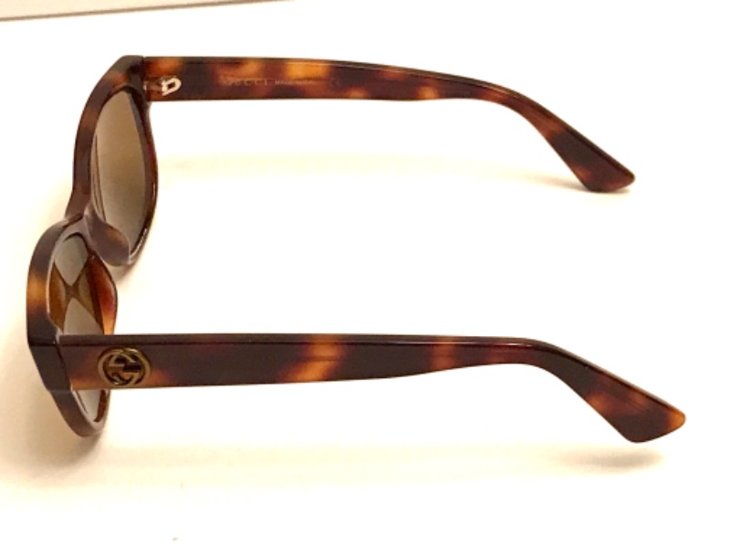 Photo 4 of RARE AUTHENTIC GUCCI GG 0098O 002 TORTOISE 53MM SUNGLASS FRAMES MADE IN ITALY/ WITH GUCCI BAG AND CASE