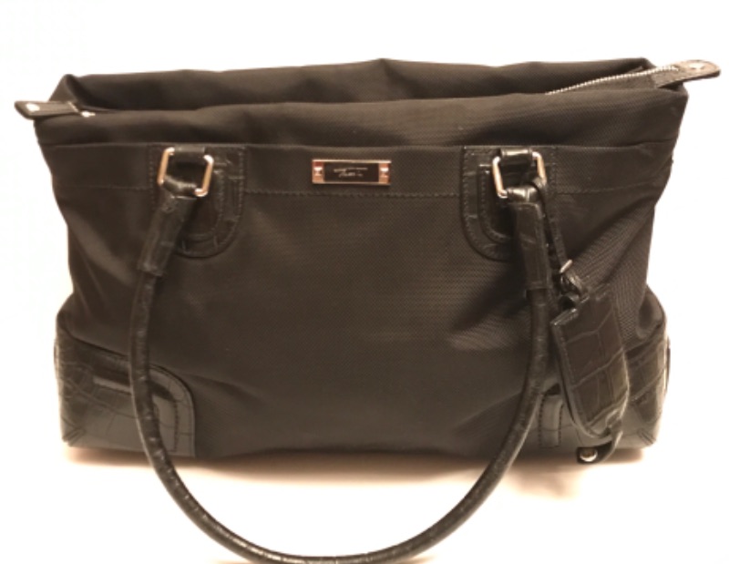 Photo 1 of TUMI BUISNESS TOTE