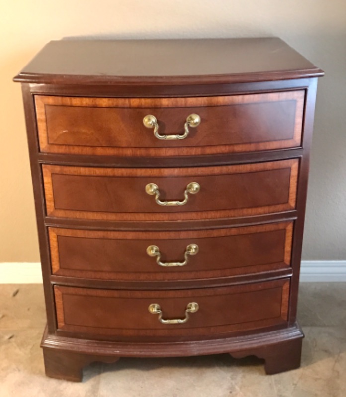 Photo 6 of ETHAN ALLEN BOWFRONT MAHOGANY VINTAGE CHEST / NIGHTSTAND  18” x 25” x 30” 