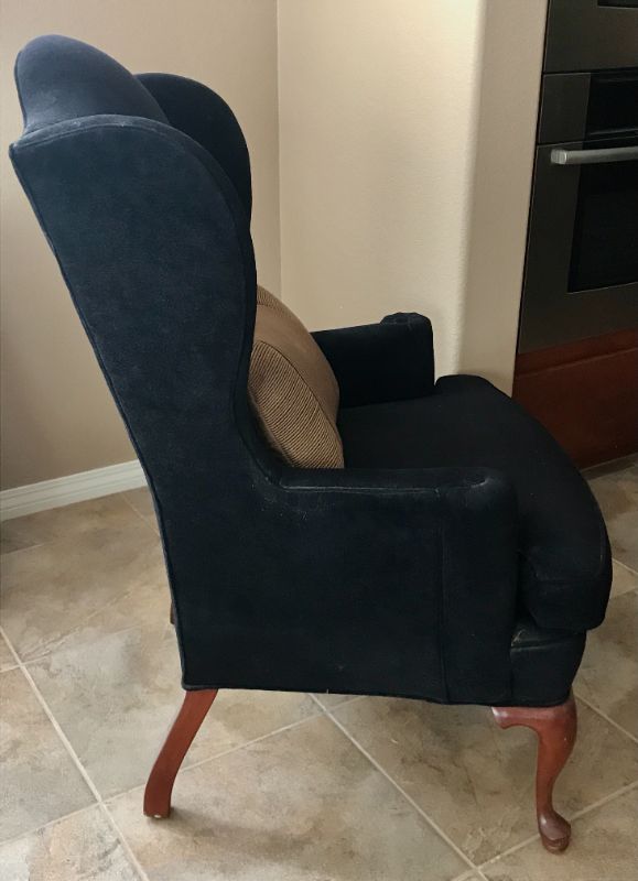 Photo 2 of ETHAN ALLEN SUSSEX QUEEN ARM CHAIR / BLACK 24” x 32” x 42”