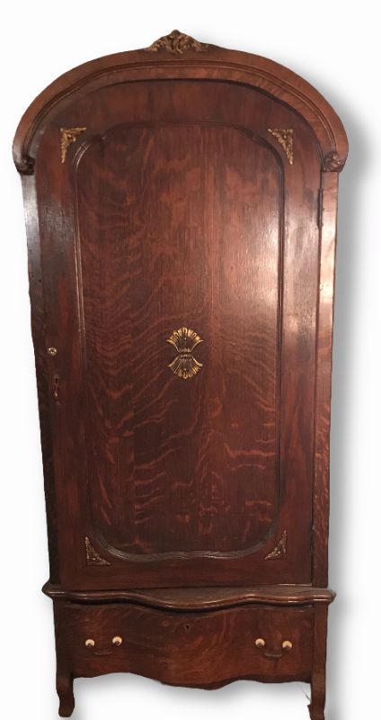 Photo 1 of ANTIQUE LOUIS XV STYLE FRUITWOOD BONNETIERE