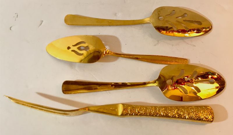 Photo 2 of VINTAGE CELLINI ROMANESQUE 1968 24k PLATED SERVING UTENSILS