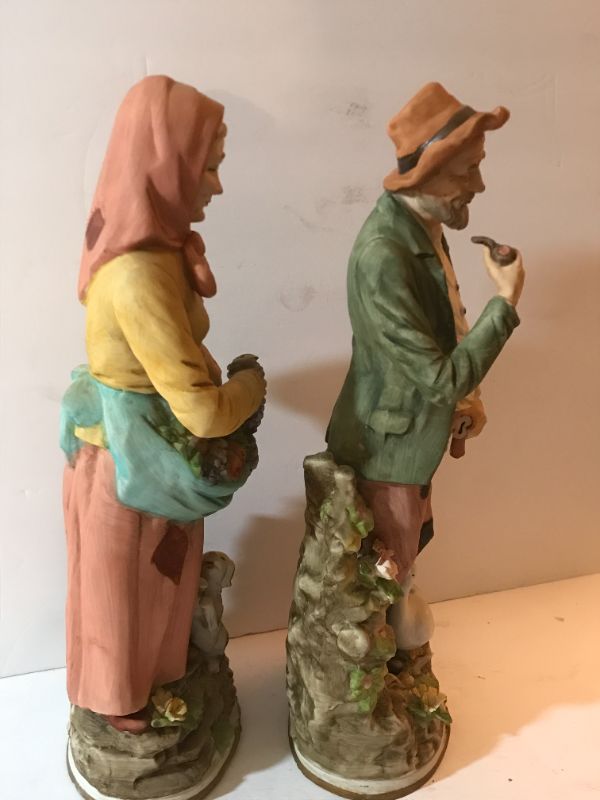 Photo 3 of VINTAGE ARDCO DALLAS MAN AND WOMAN IN THE GARDEN MADE IN JAPAN