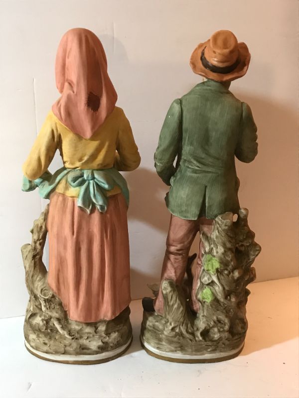 Photo 1 of VINTAGE ARDCO DALLAS MAN AND WOMAN IN THE GARDEN MADE IN JAPAN