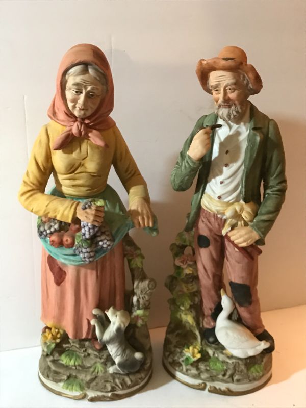 Photo 1 of VINTAGE ARDCO DALLAS MAN AND WOMAN IN THE GARDEN MADE IN JAPAN