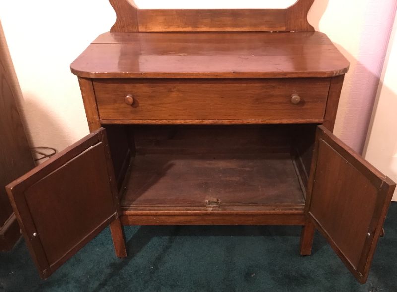 Photo 4 of 1980 WOODEN CABINET MISSING MIRROR 28”x15”x28” NOT MEASURED TO TOP OF POSTS